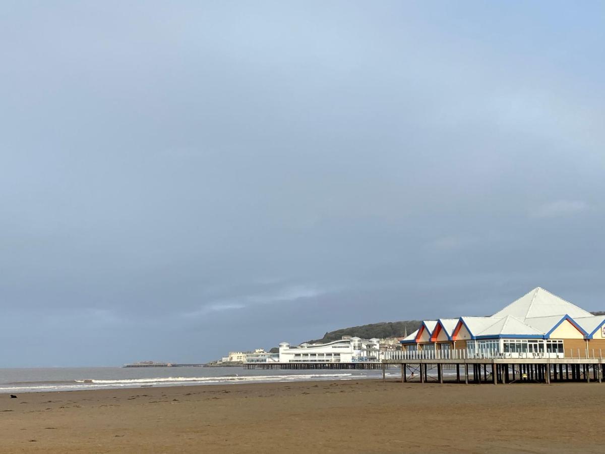 Westons Hideaway, 2 Bed, Free Parking, 6 Mins Walk To Beach, Buitenkant foto